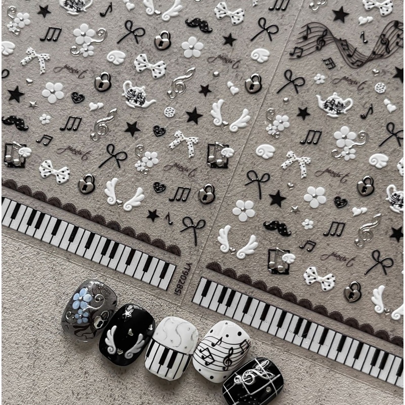 Black White Piano Note Nail St - Musical Instrument Painting recension och pris