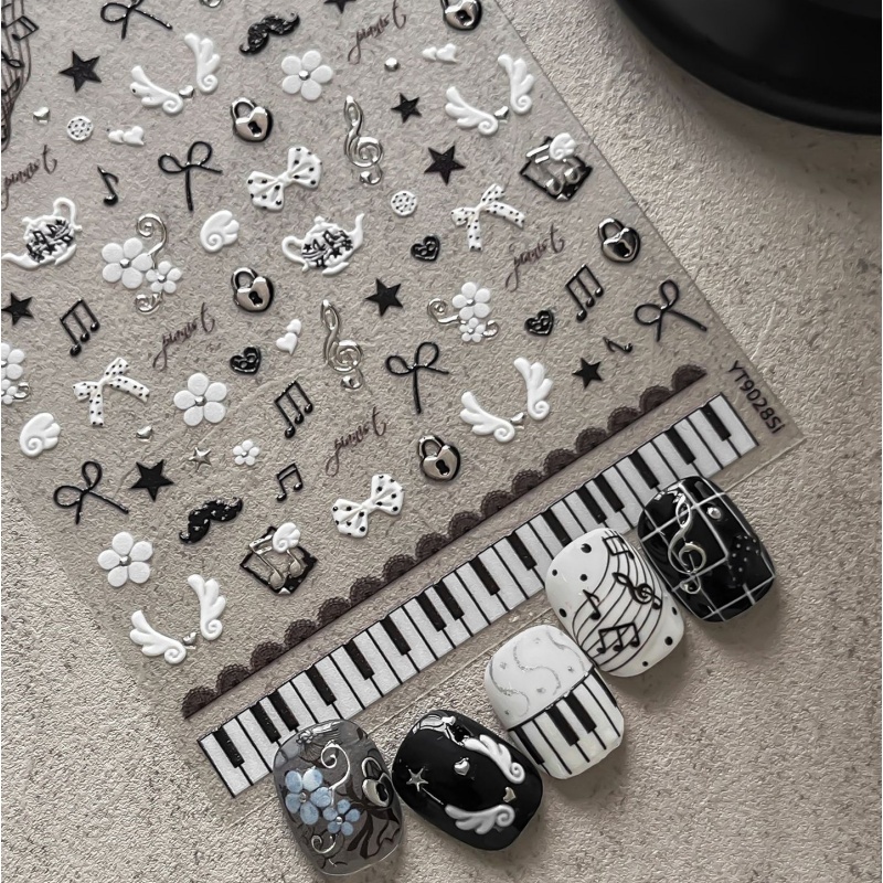 Black White Piano Note Nail St - Musical Instrument Painting recension och pris
